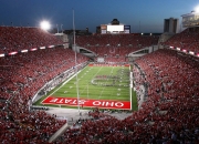 开云体育平台APP-F1新赛季揭幕战焦点战，奥地利引擎轰鸣，巴拉圭足球荣光如何被速度冲垮？