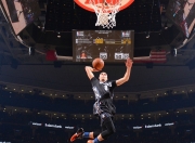 开云平台-赛道与球场，当贝恩在F1街道赛接管，太阳如何在NBA爆冷快船