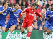 开云平台-北欧风暴与钢铁防线，瑞典式连续压制与斯通斯的欧冠统治之夜