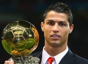 开云体育下载-冰与火之歌，德罗赞季后赛接管启示录，及热火强压背后的篮球哲学