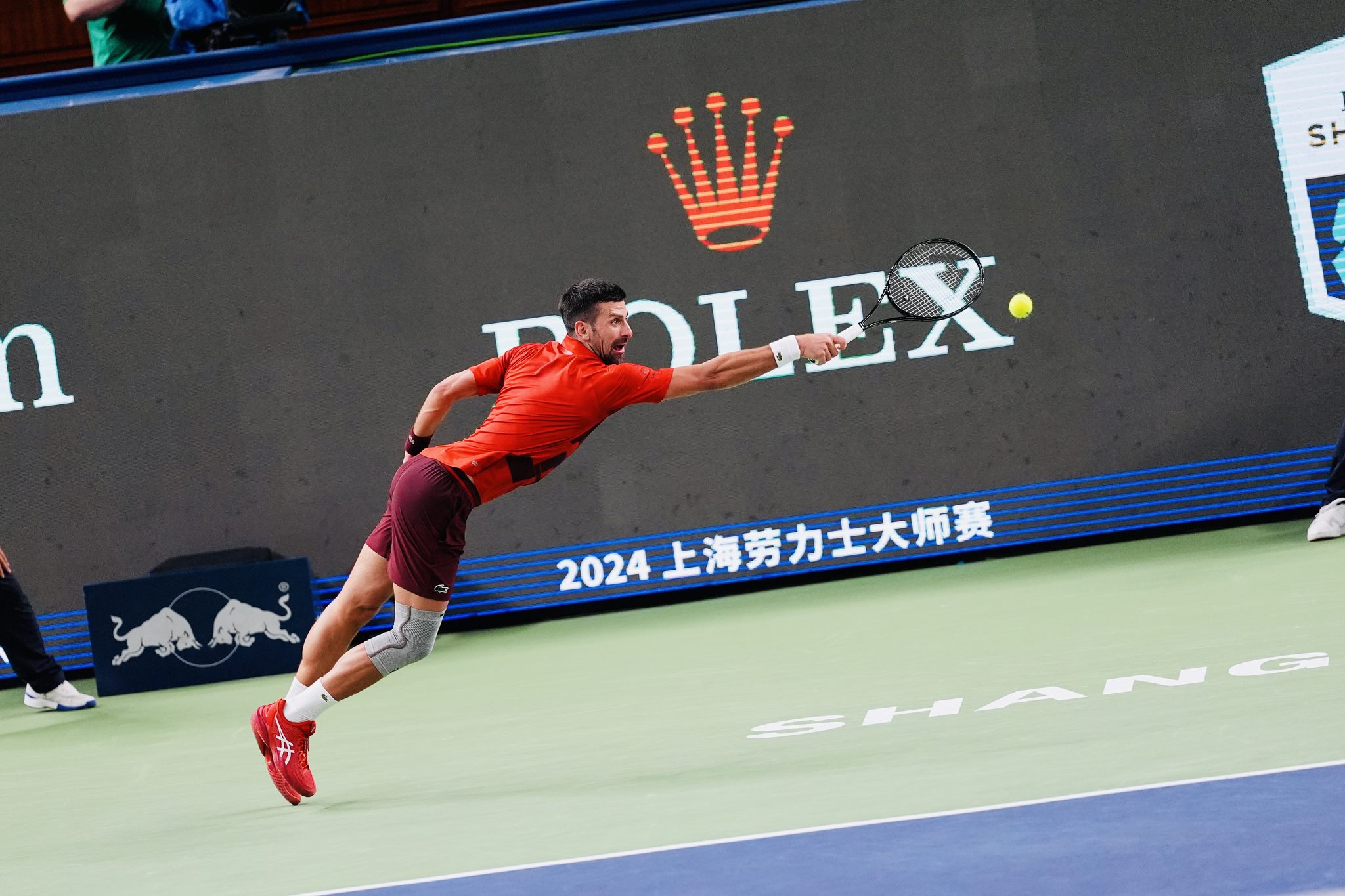 日本网球队翻盘英国网球队,德约科维奇高光表现的简单介绍 日本网球队翻盘英国网球队,德约科维奇高光表现的简单介绍