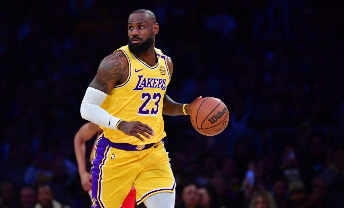 湖人强势鹈鹕,汉密尔顿制霸全场的简单介绍 湖人强势鹈鹕,汉密尔顿制霸全场的简单介绍