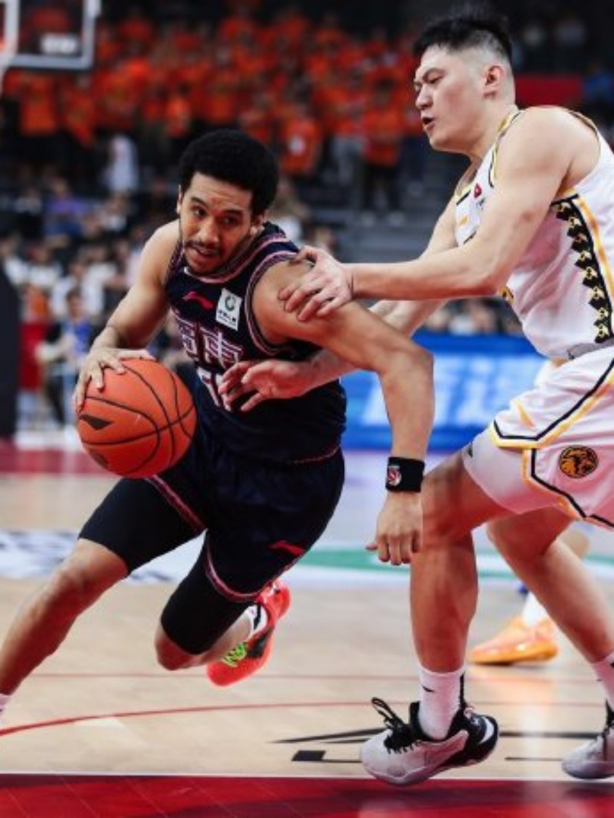 包含广东南粤虎球员备战高效,迎战强敌的词条 包含广东南粤虎球员备战高效,迎战强敌的词条