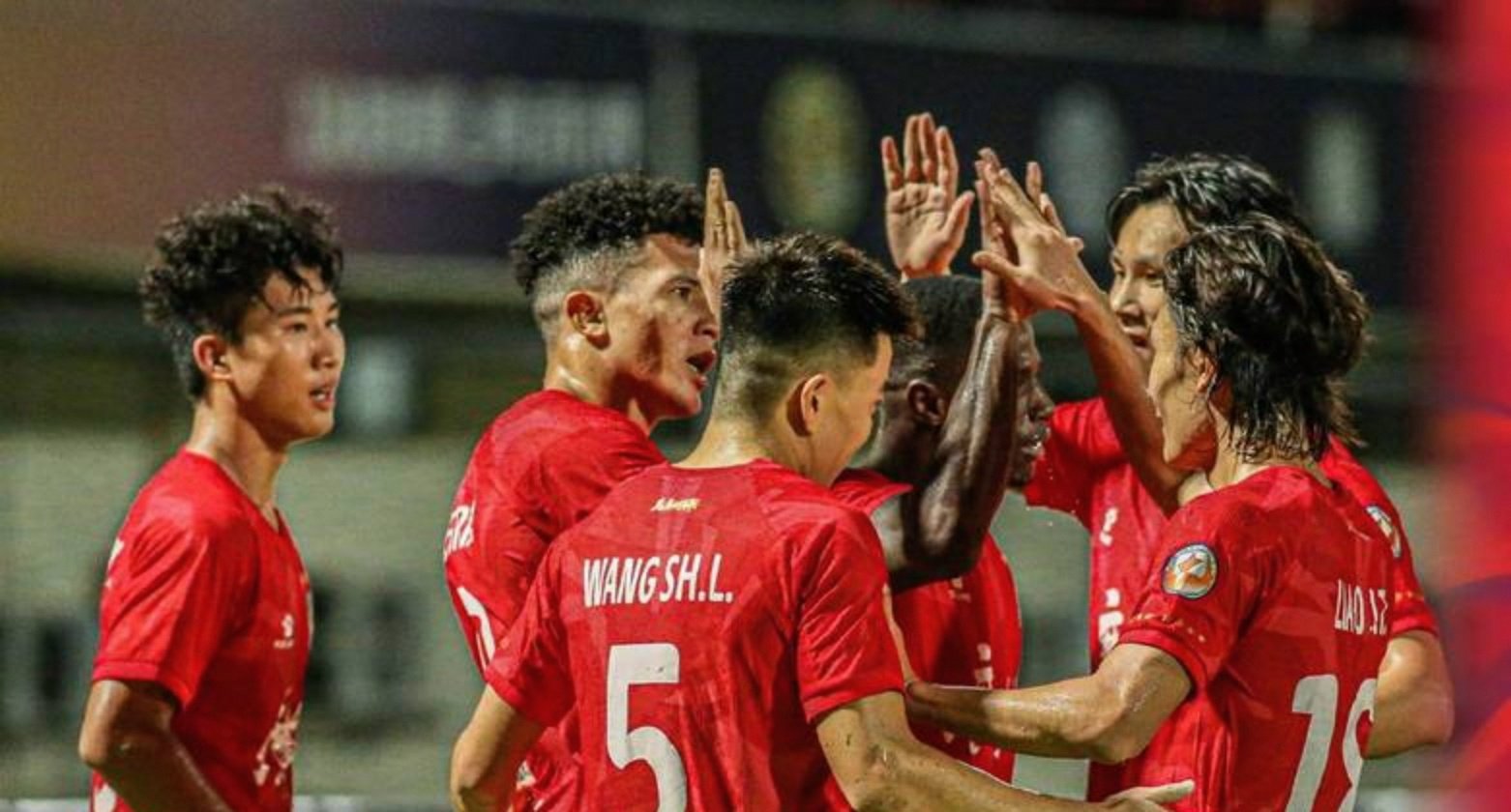 阿联酋球队迎来关键对决,冲击小组第一 阿联酋球队迎来关键对决,冲击小组第一