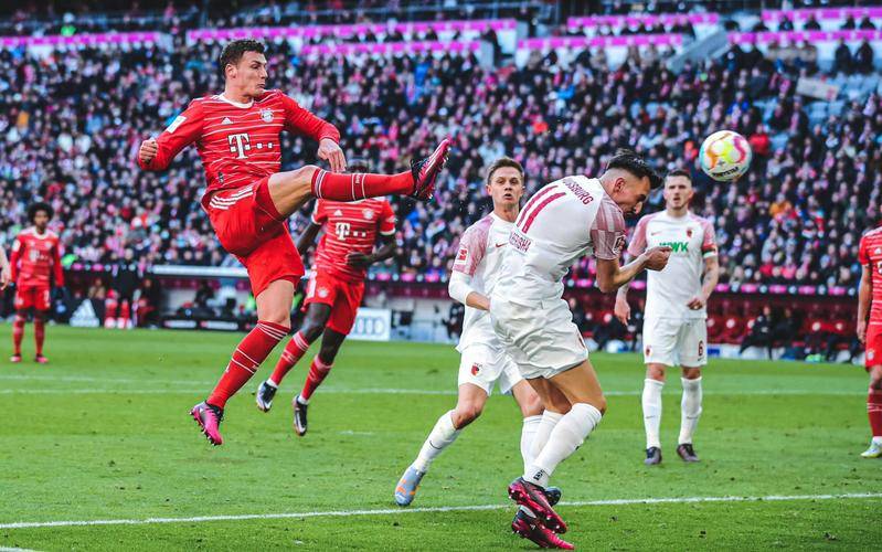 拜仁慕尼黑继续保持不败，稳坐德甲榜首位置