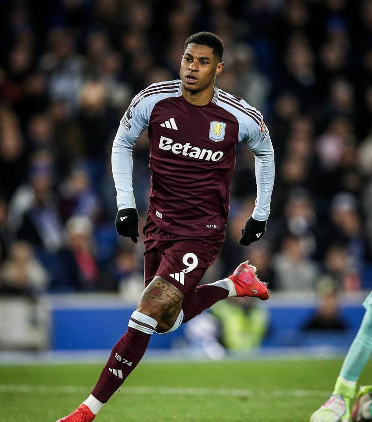 包含利物浦面临困境！巴萨生死战的词条