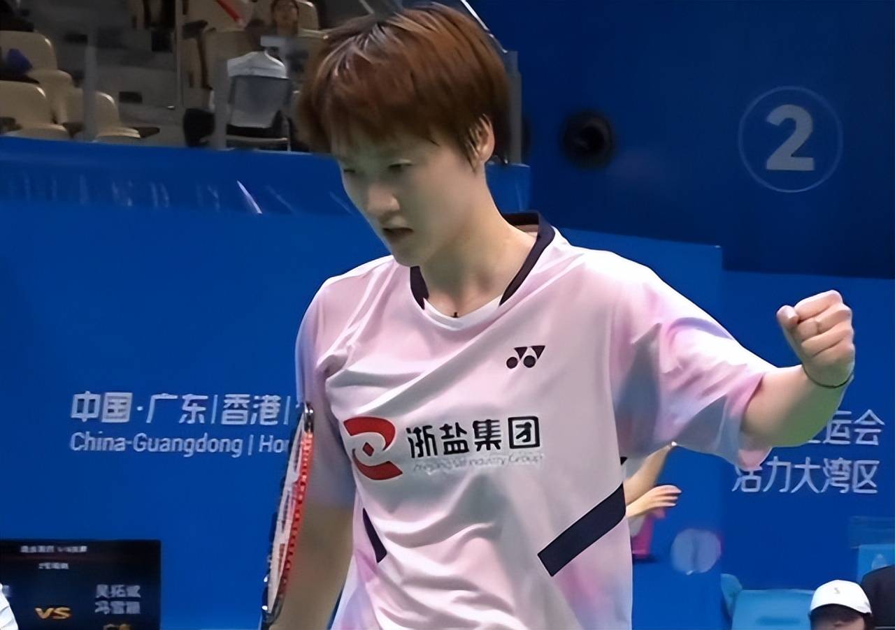 中国队险胜法国队，陈雨菲扛起全队