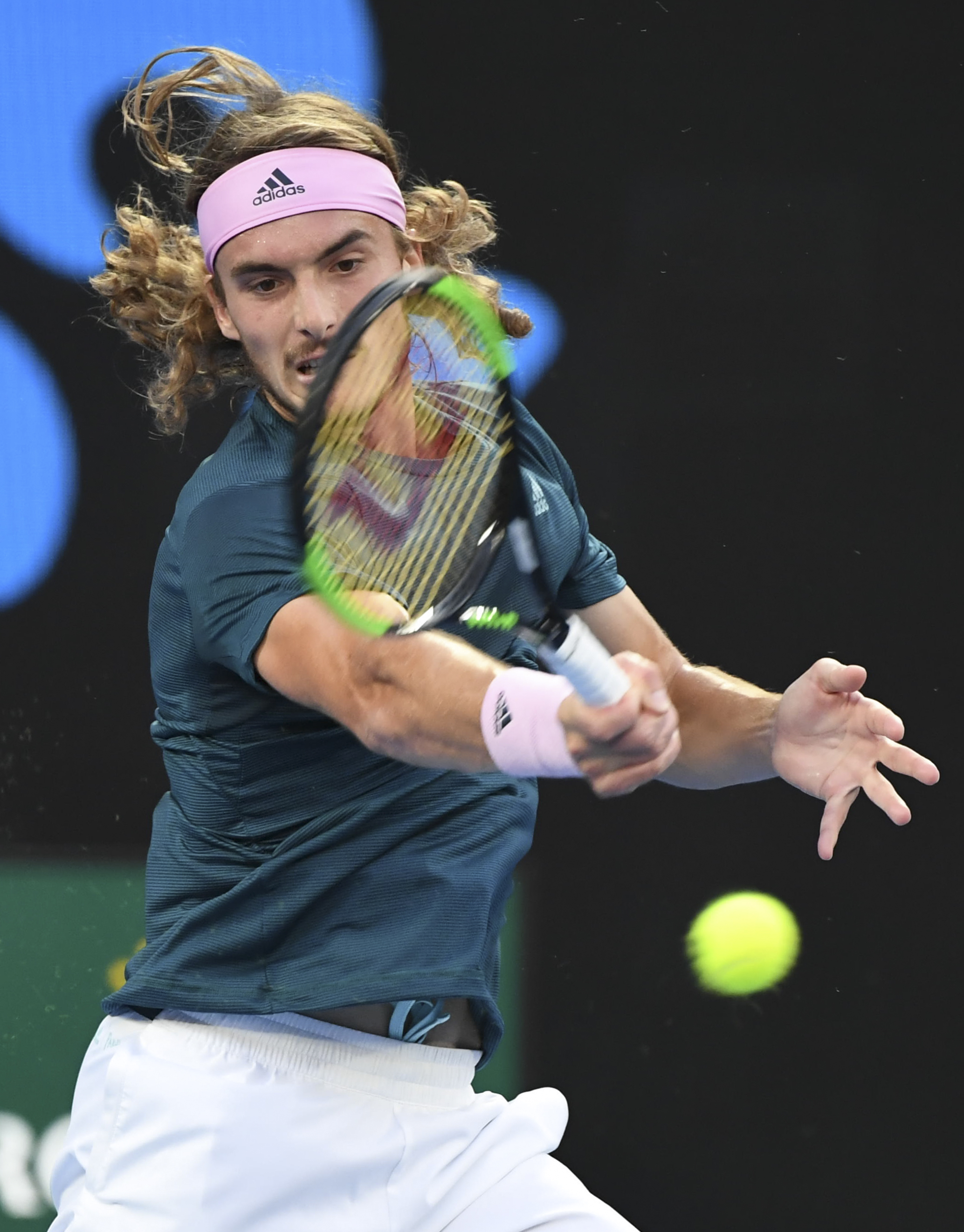 法国网球队绝杀欧洲网球队，西西帕斯绝境逆转