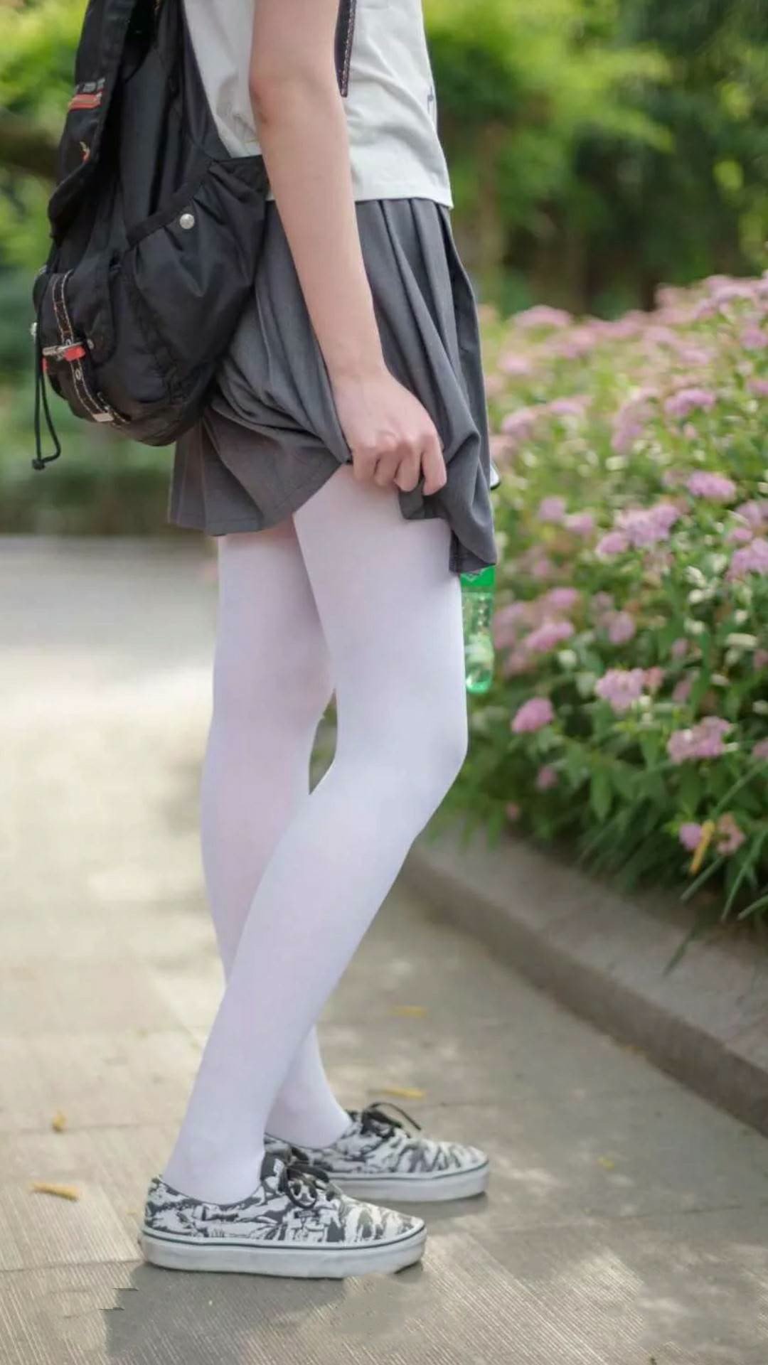 东契奇主宰比赛走向,灰熊拿下国王