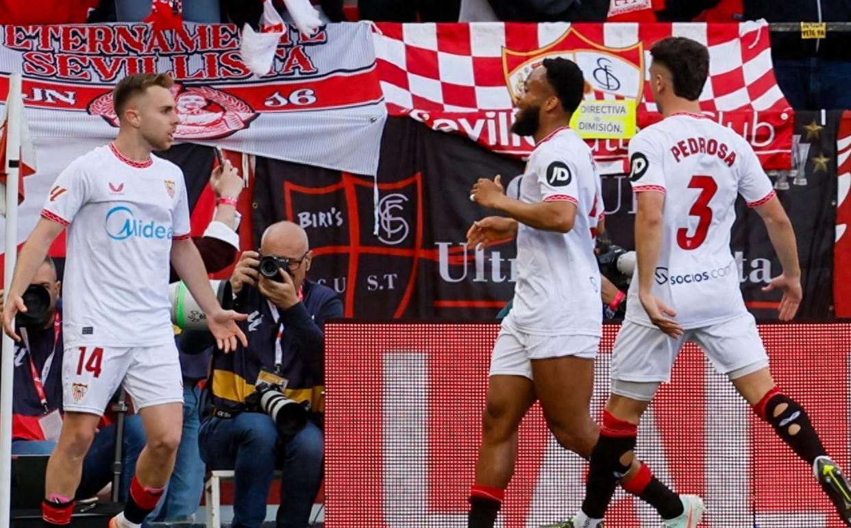 皇马绝杀塞维利亚，本泽马刷新纪录