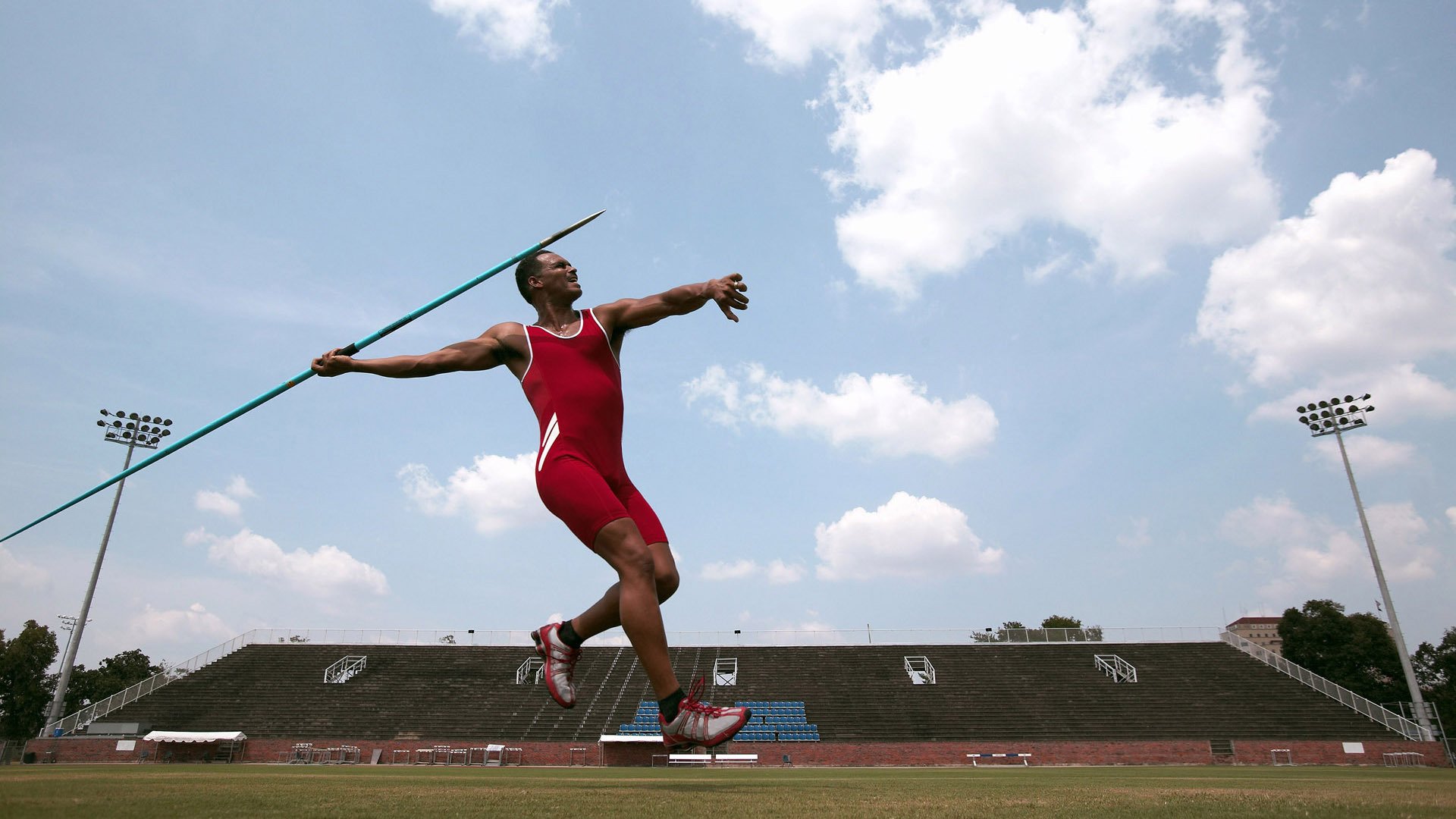 巨熊咆哮！武切维奇轰穿辽宁铁壁，灰熊生死战逆天改命