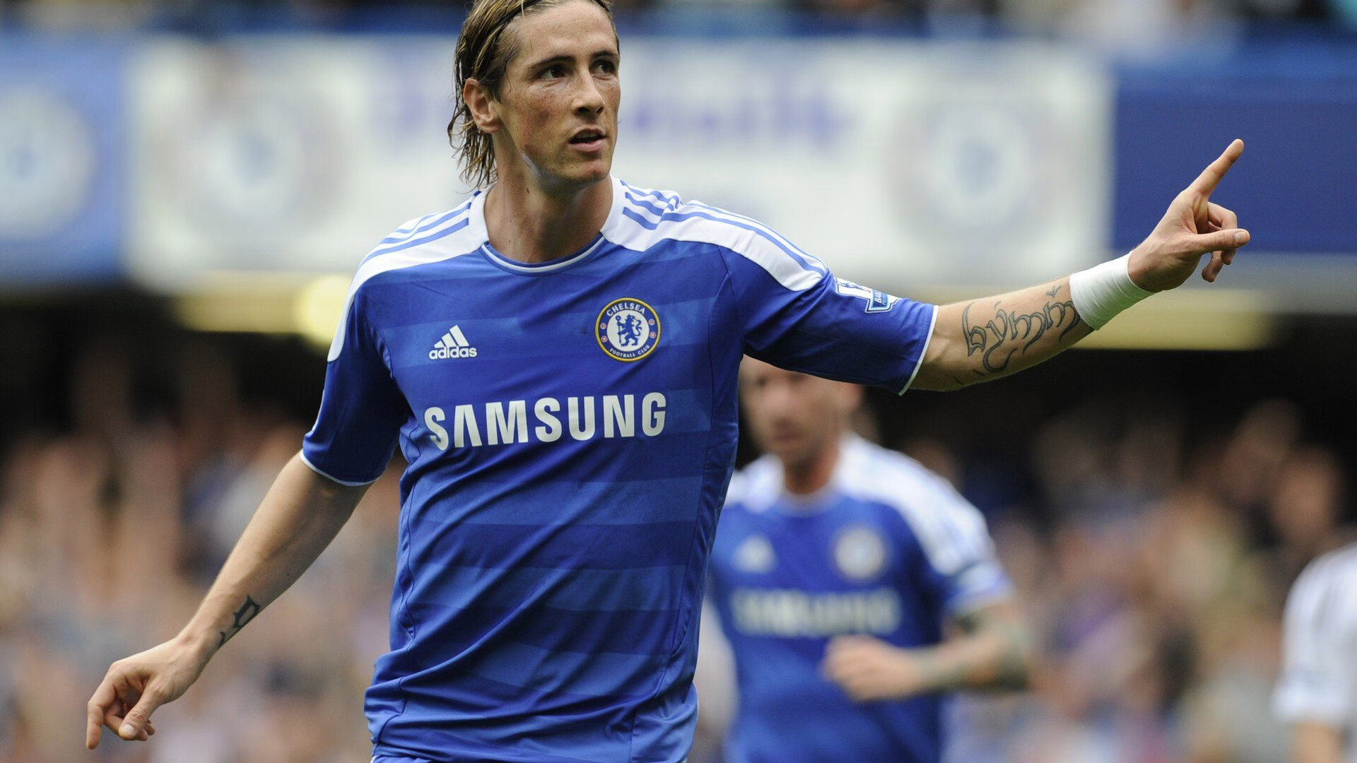 绿茵硬仗启示录，当阿尔及利亚的沙漠风暴，遇上卡塔尔的硬仗之王卡拉斯科